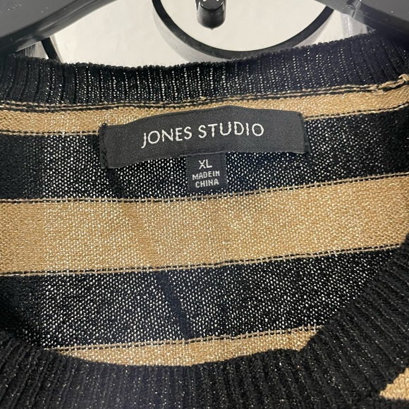 Jones of New York Sweater - Picture 2 of 5
